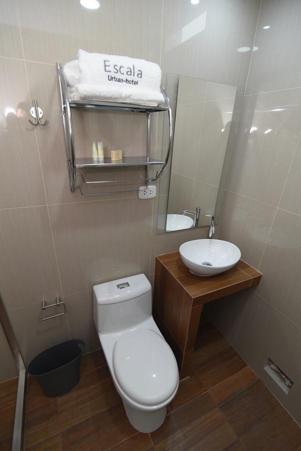 Escala Urban Hotel チクラーヨ エクステリア 写真